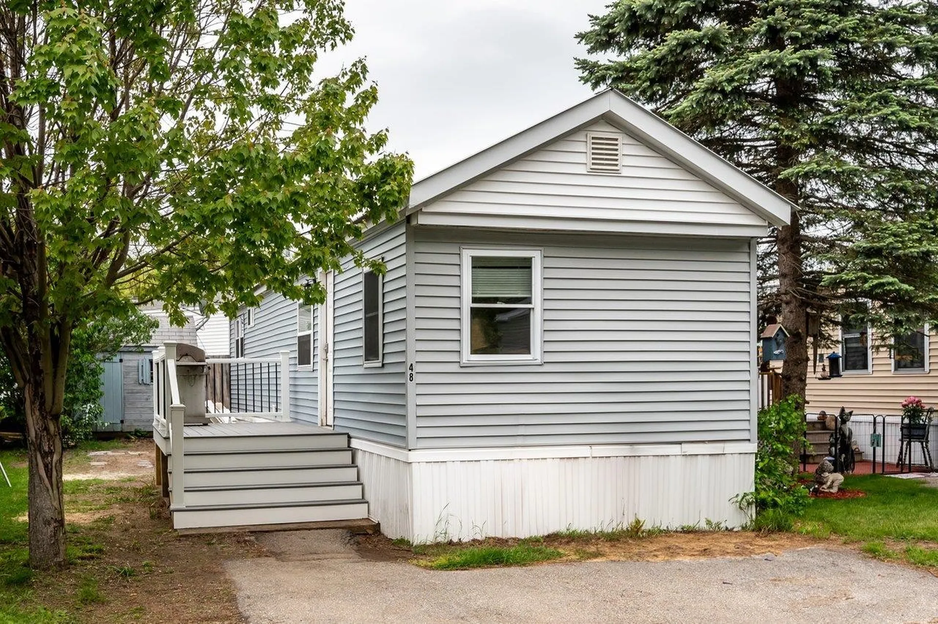 48 Polly Ann Mhp Park Dover NH 03820