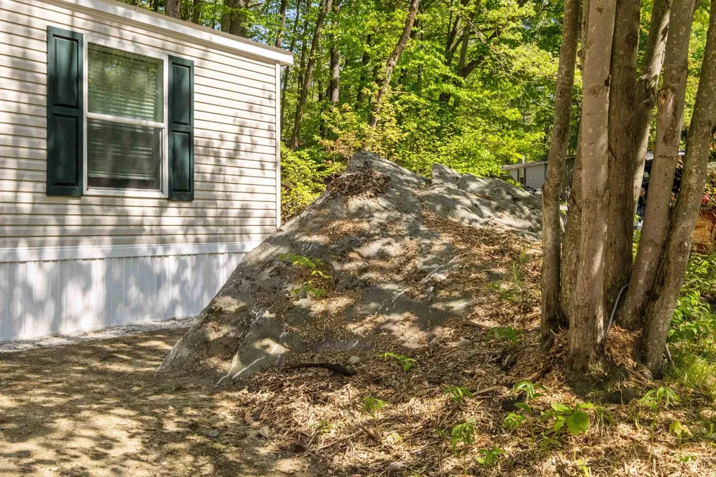 10 Fullam Circle Allenstown NH 03275