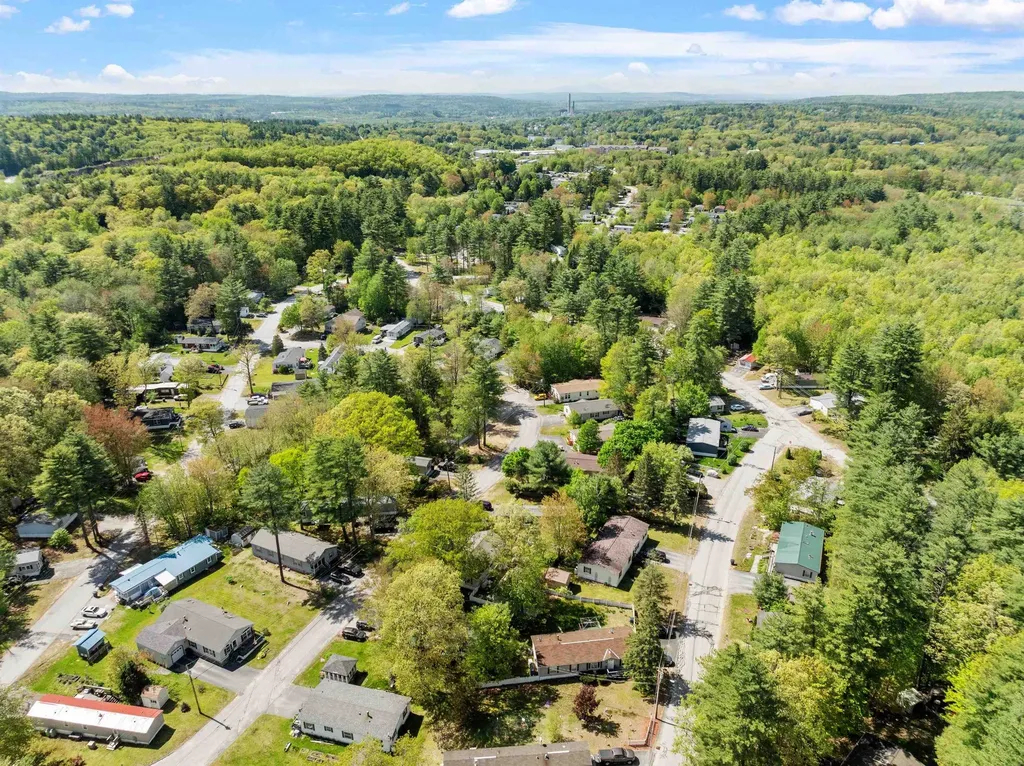 10 Fullam Circle Allenstown NH 03275