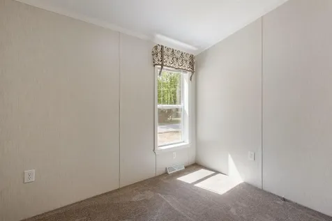 10 Fullam Circle Allenstown NH 03275