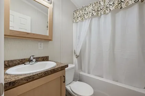 10 Fullam Circle Allenstown NH 03275