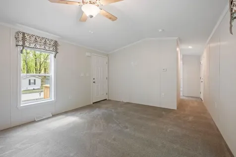 10 Fullam Circle Allenstown NH 03275