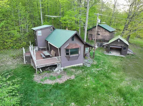 841 Farrar Road Chester VT 05143