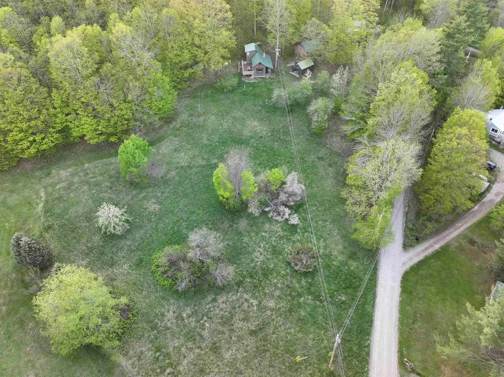 841 Farrar Road Chester VT 05143