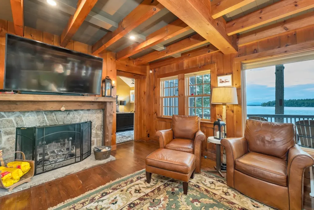 26 Lovejoy Lane Meredith NH 03253