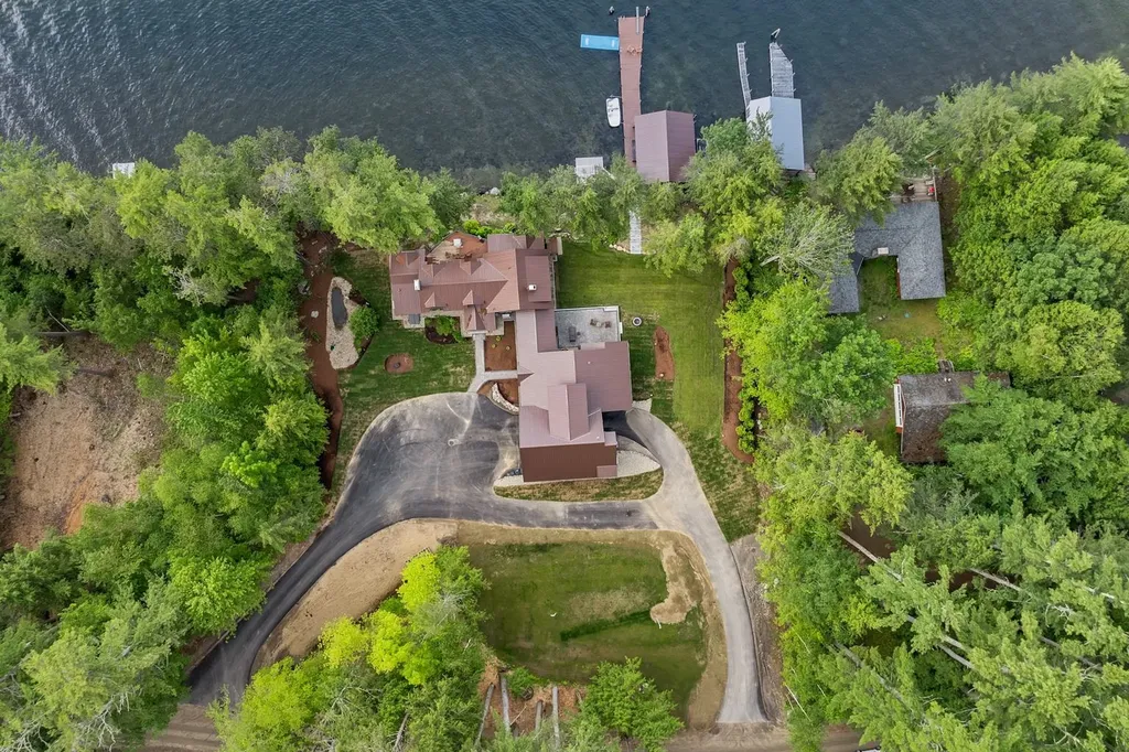 26 Lovejoy Lane Meredith NH 03253