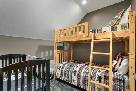 26 Lovejoy Lane Meredith NH 03253