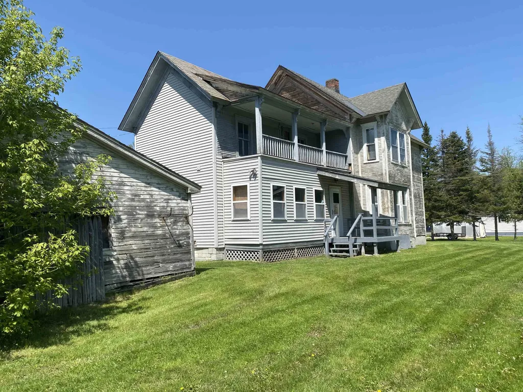 90 Elm Street West Rutland VT 05777