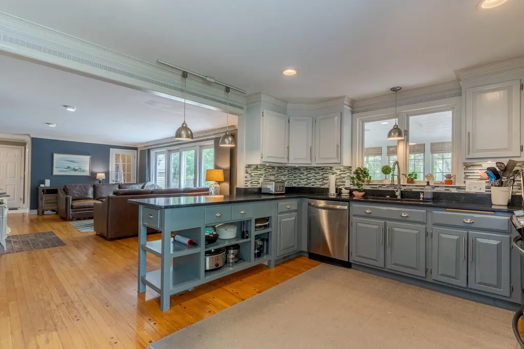 58 Edgewood Drive Hampton NH 03842