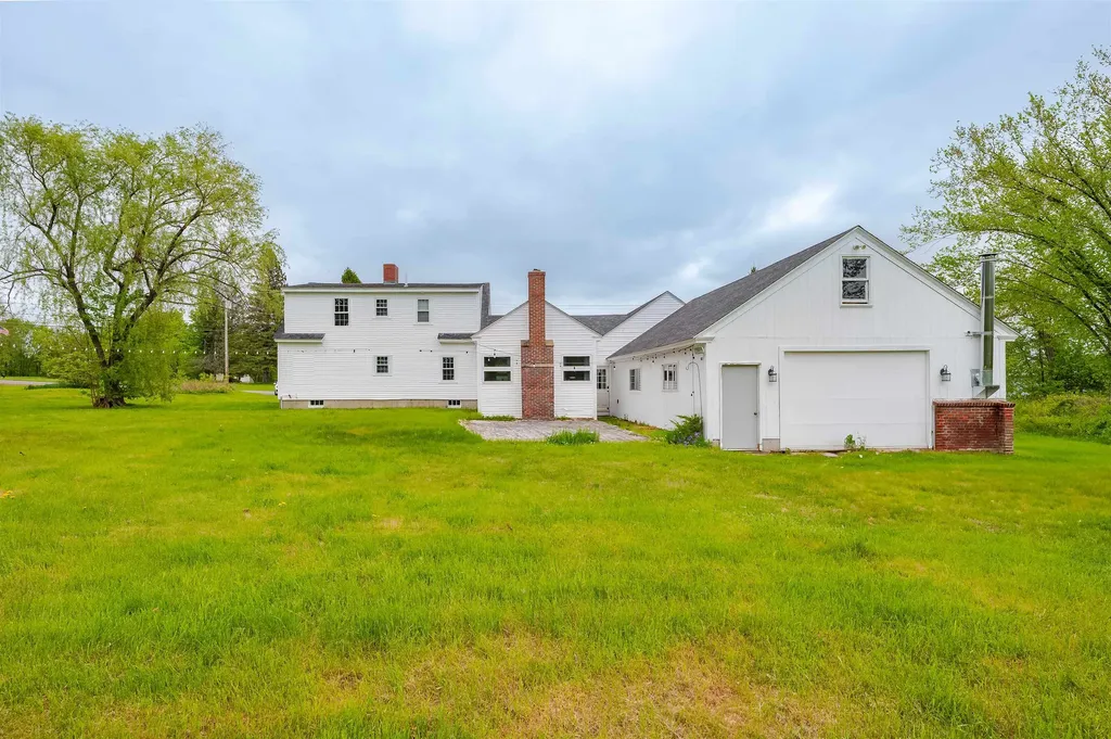 25 Kings Highway Middleton NH 03887