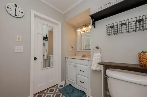 25 Kings Highway Middleton NH 03887