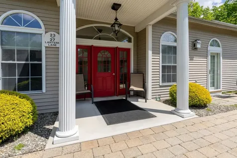 26 Lantern Lane Kingston NH 03848