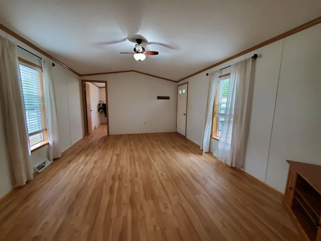 7 Lunar Drive Canaan NH 03741