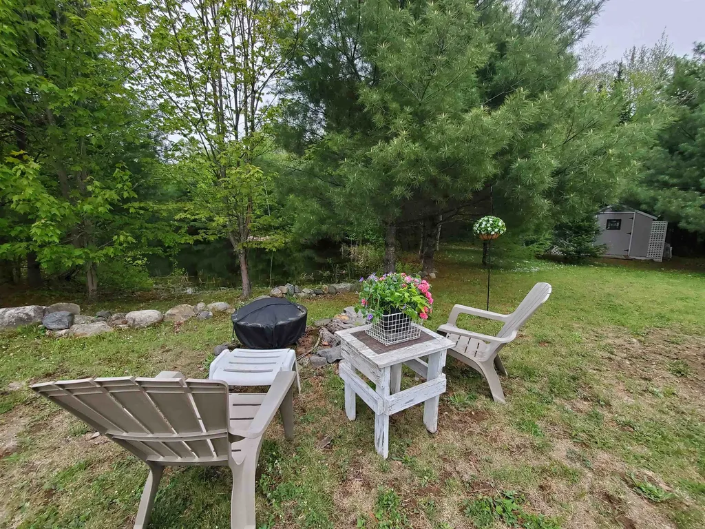 7 Lunar Drive Canaan NH 03741