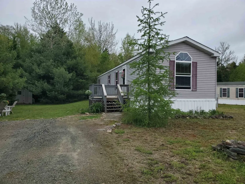 7 Lunar Drive Canaan NH 03741