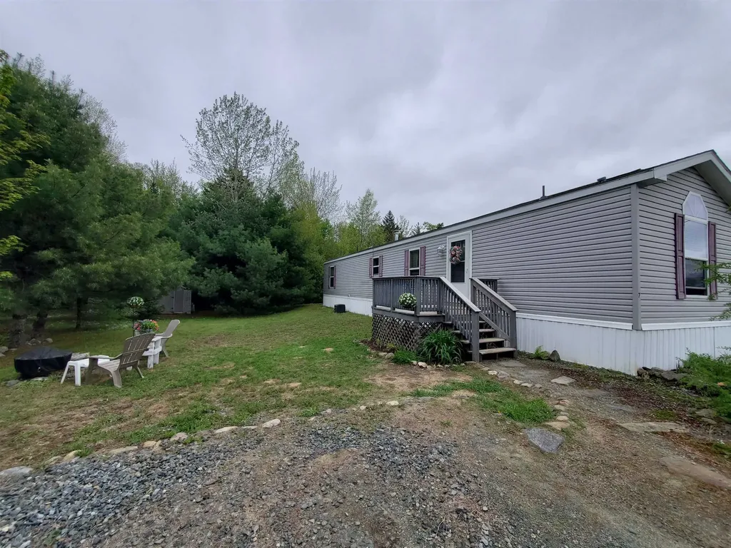 7 Lunar Drive Canaan NH 03741