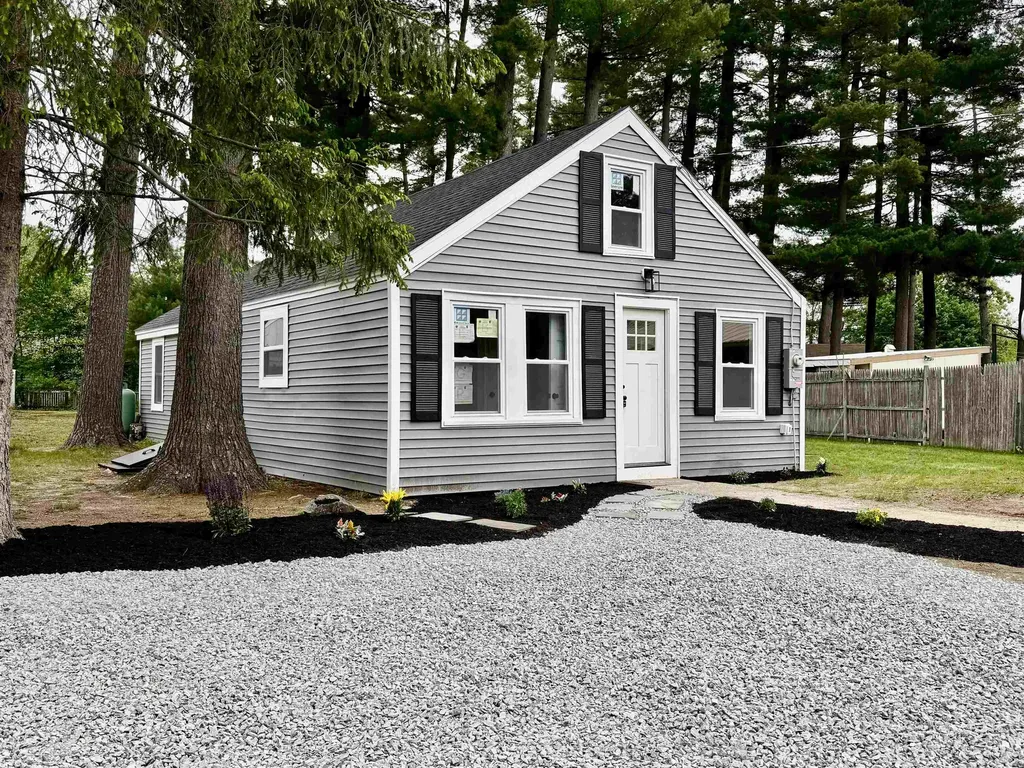 3 Lyndale Avenue Salem NH 03079