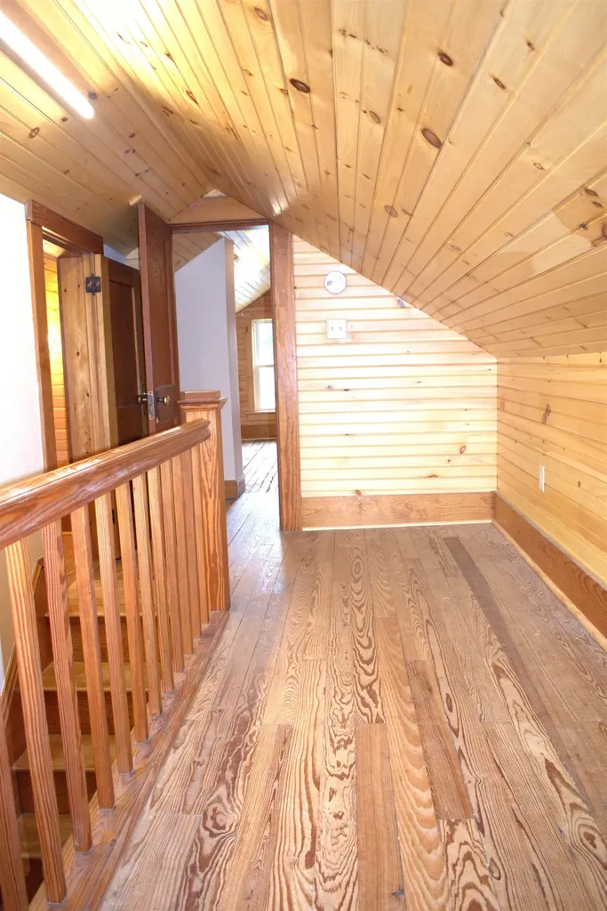 125 Spring Street St. Johnsbury VT 05819