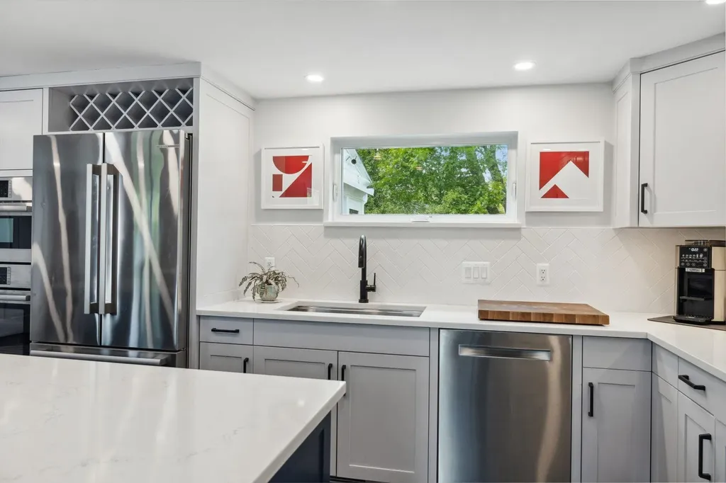 86 Hurricane Road Keene NH 03431