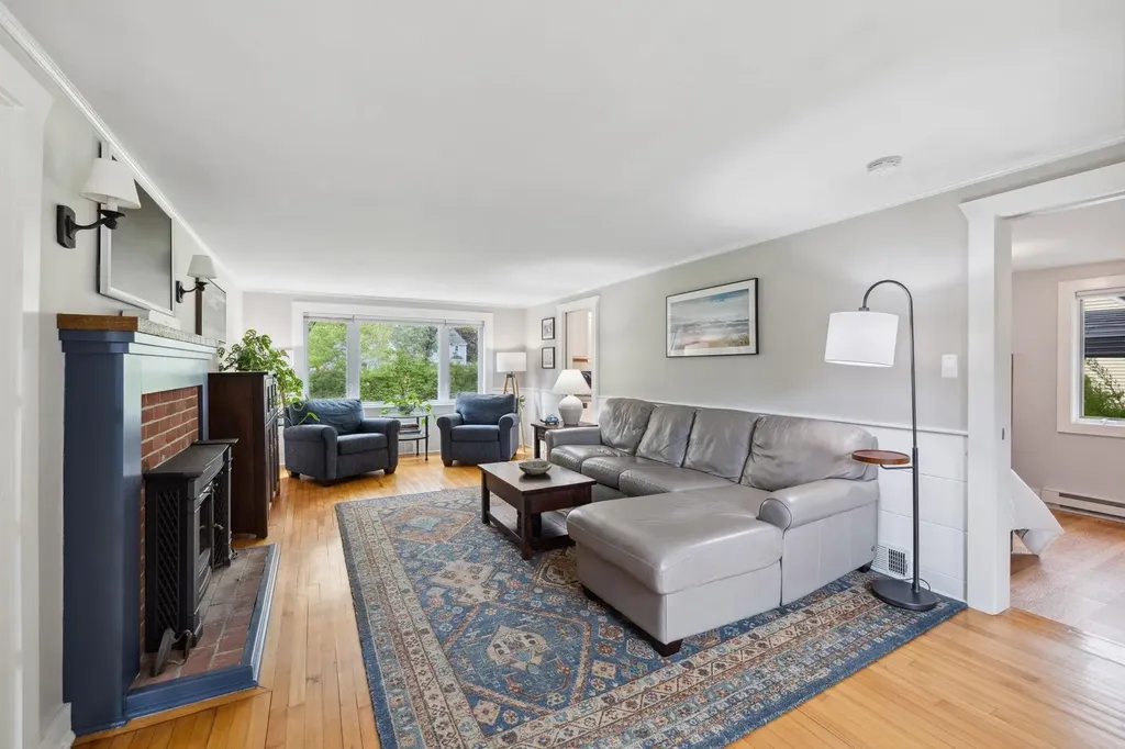 86 Hurricane Road Keene NH 03431