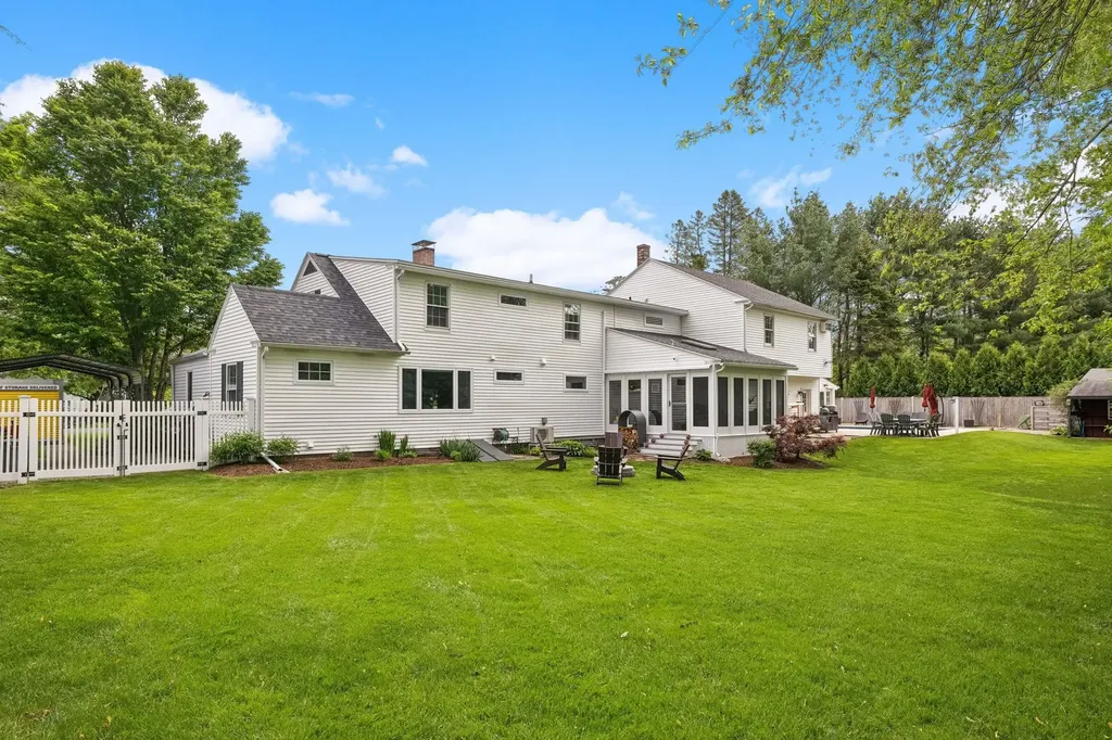 86 Hurricane Road Keene NH 03431