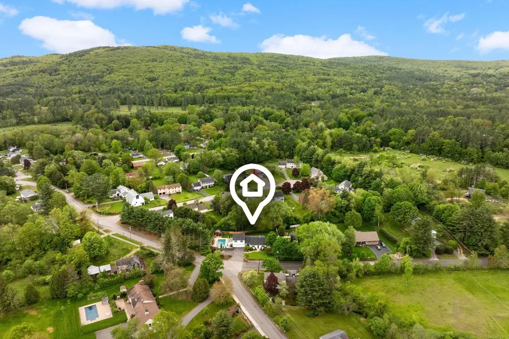 86 Hurricane Road Keene NH 03431