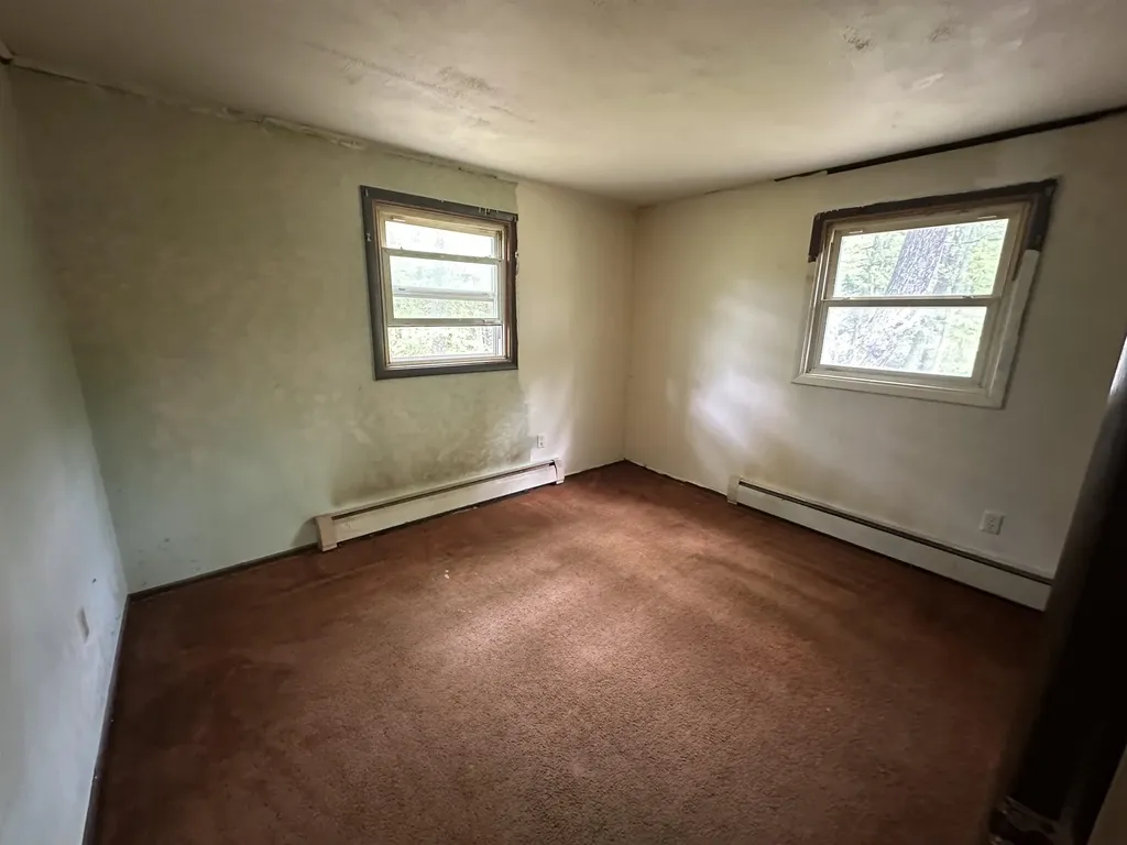 707 Oxbow Road Hinsdale NH 03451