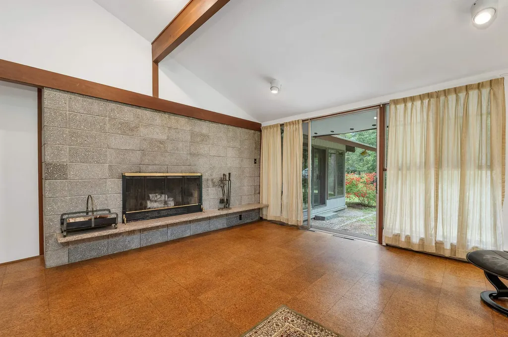 25 Wendover Way Bedford NH 03110