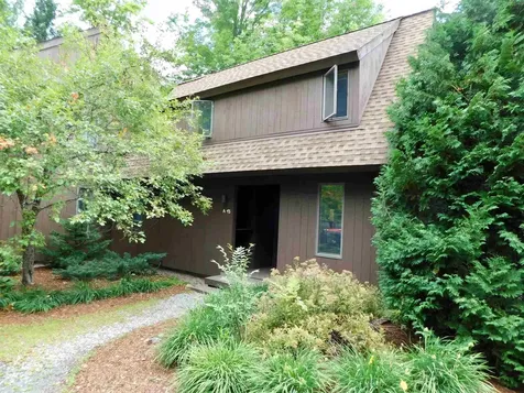 43 Old Beach Circle Grantham NH 03753