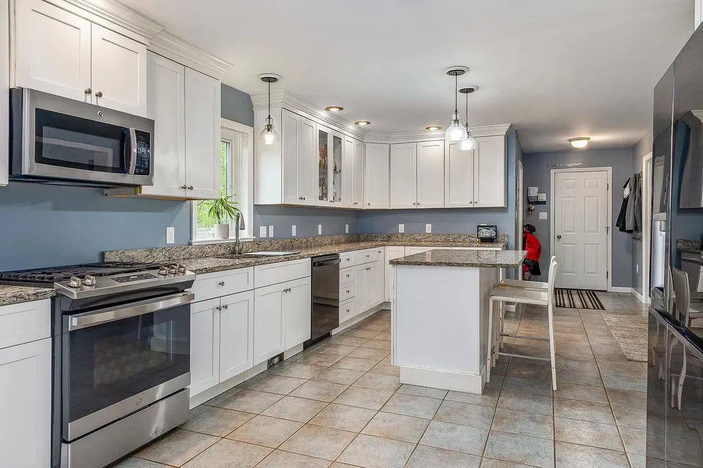 105 Fall Mill Road York ME 03909