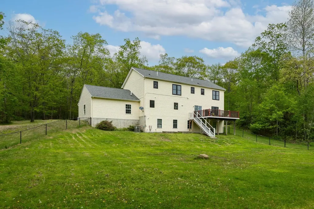 105 Fall Mill Road York ME 03909