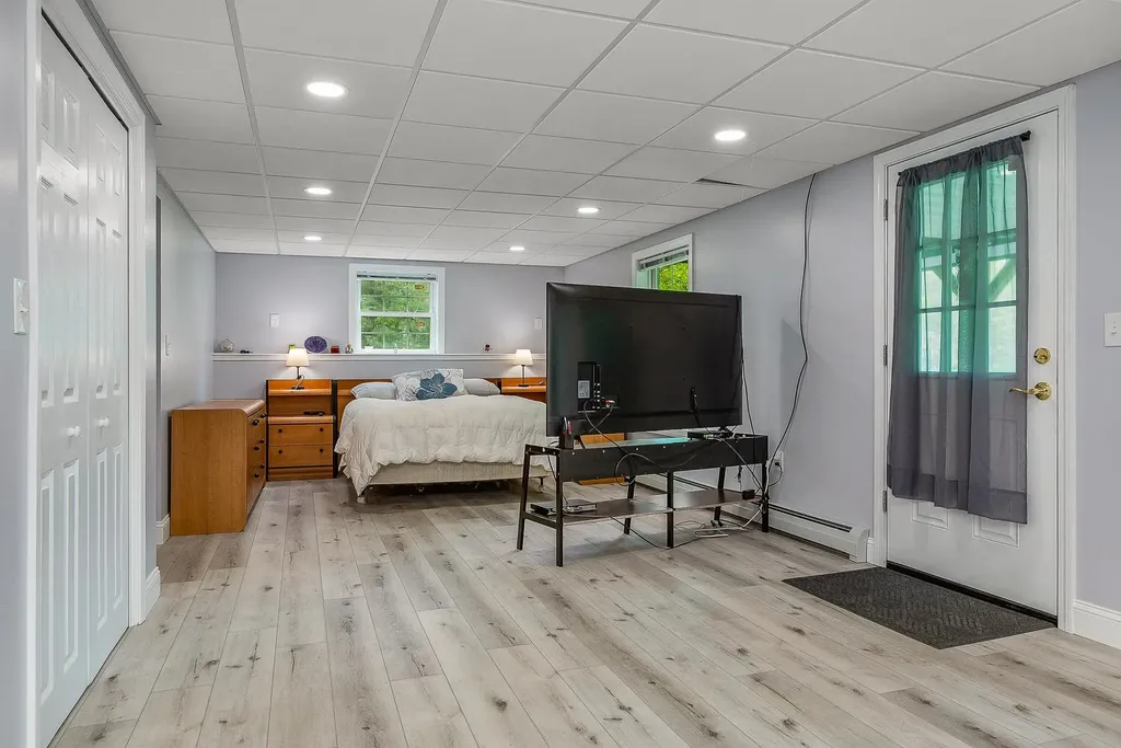 105 Fall Mill Road York ME 03909