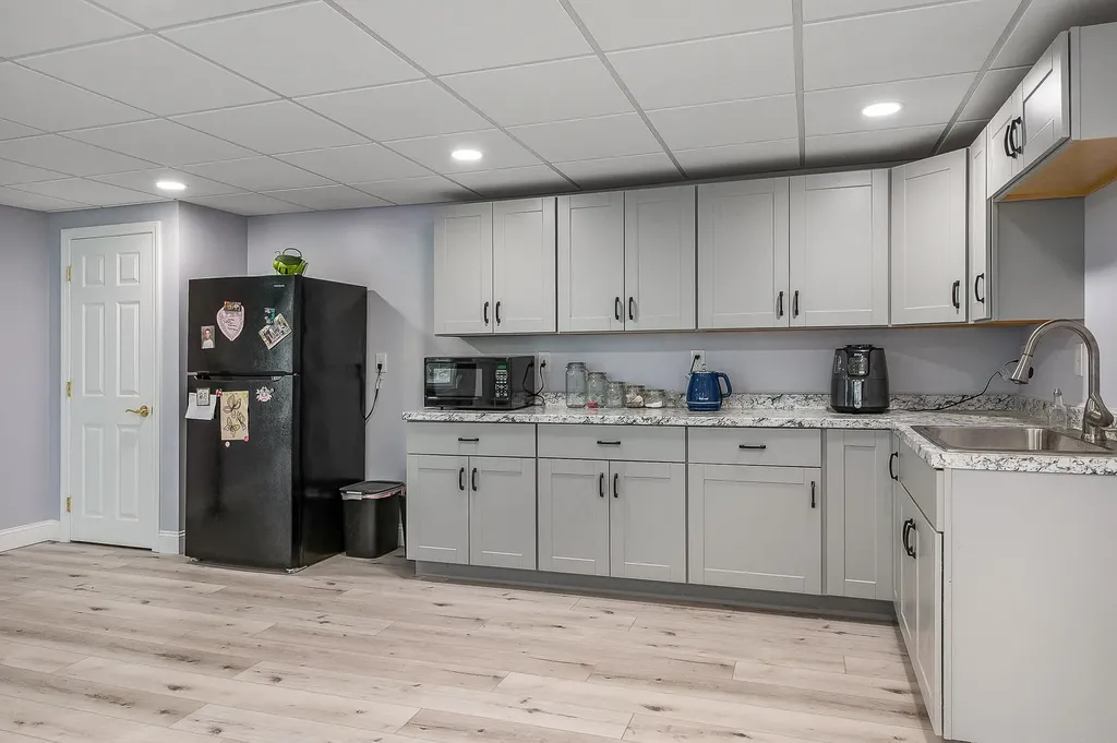 105 Fall Mill Road York ME 03909