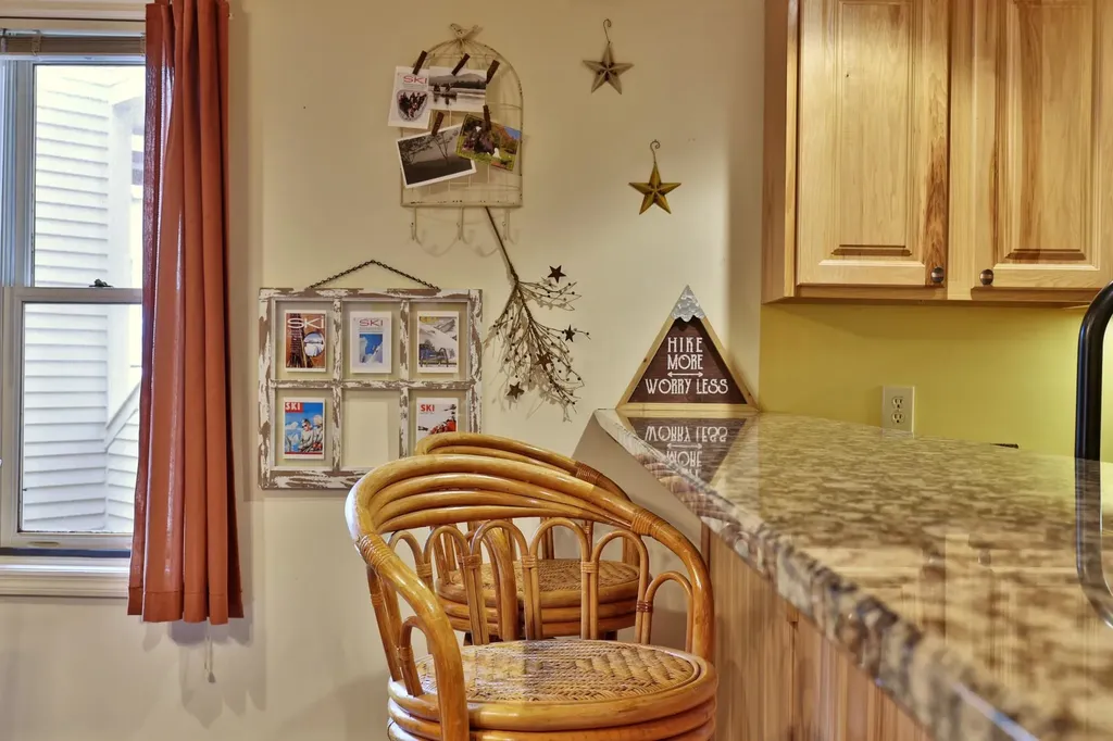 55 Fox Hollow Village Mendon VT 05701