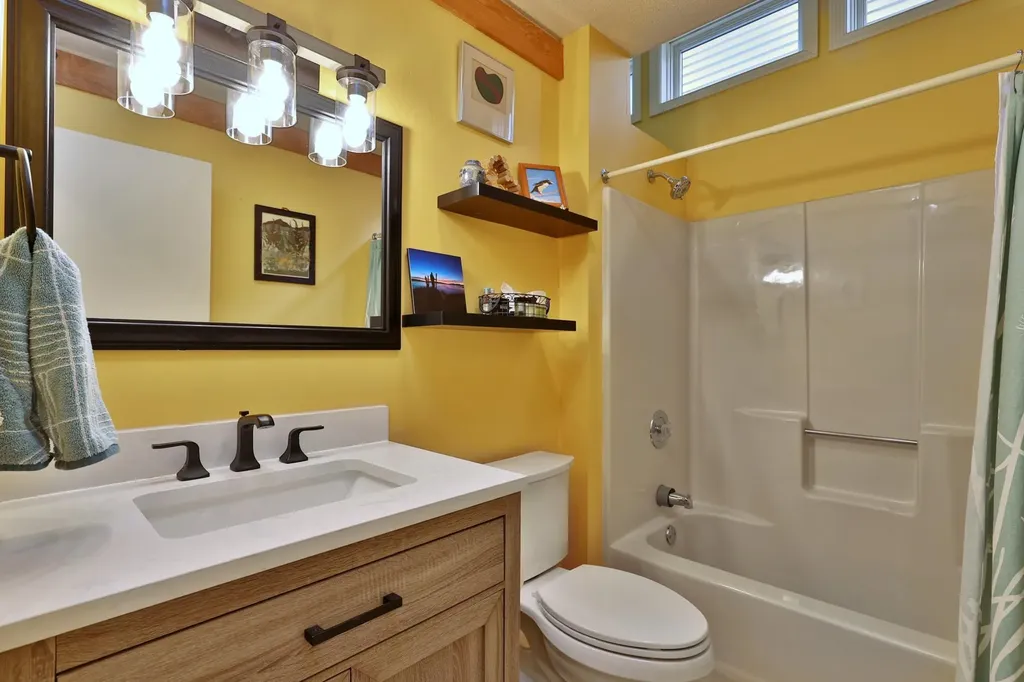 55 Fox Hollow Village Mendon VT 05701