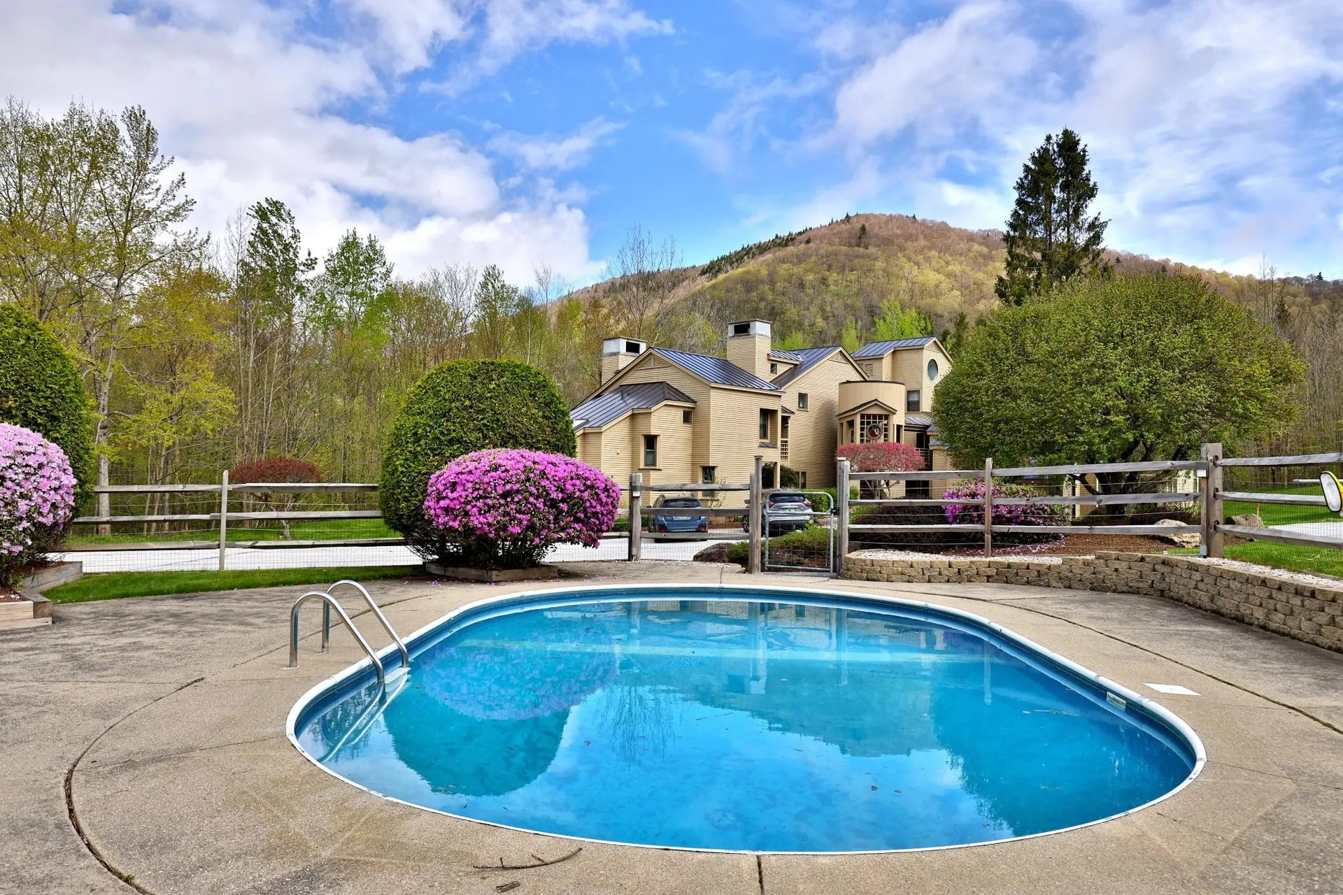 55 Fox Hollow Village Mendon VT 05701