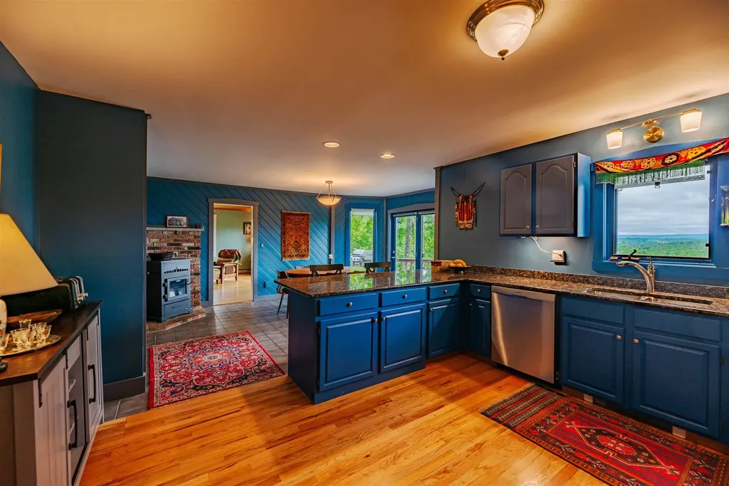 359 Chaves Road Londonderry VT 05148