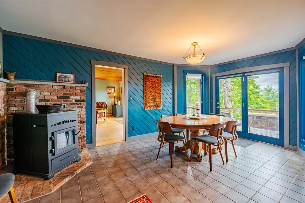 359 Chaves Road Londonderry VT 05148