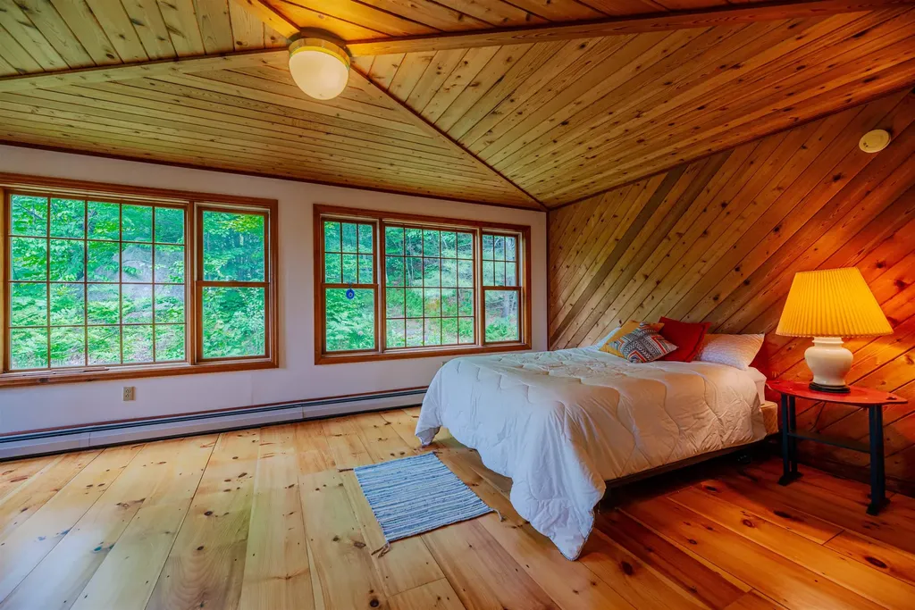 359 Chaves Road Londonderry VT 05148