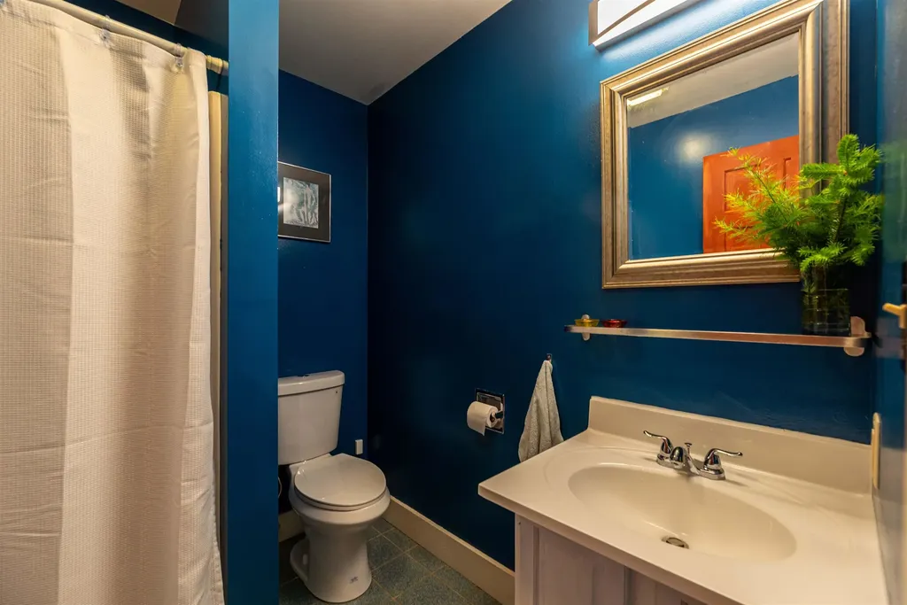 359 Chaves Road Londonderry VT 05148