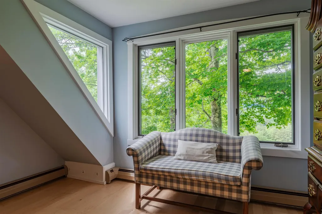 359 Chaves Road Londonderry VT 05148