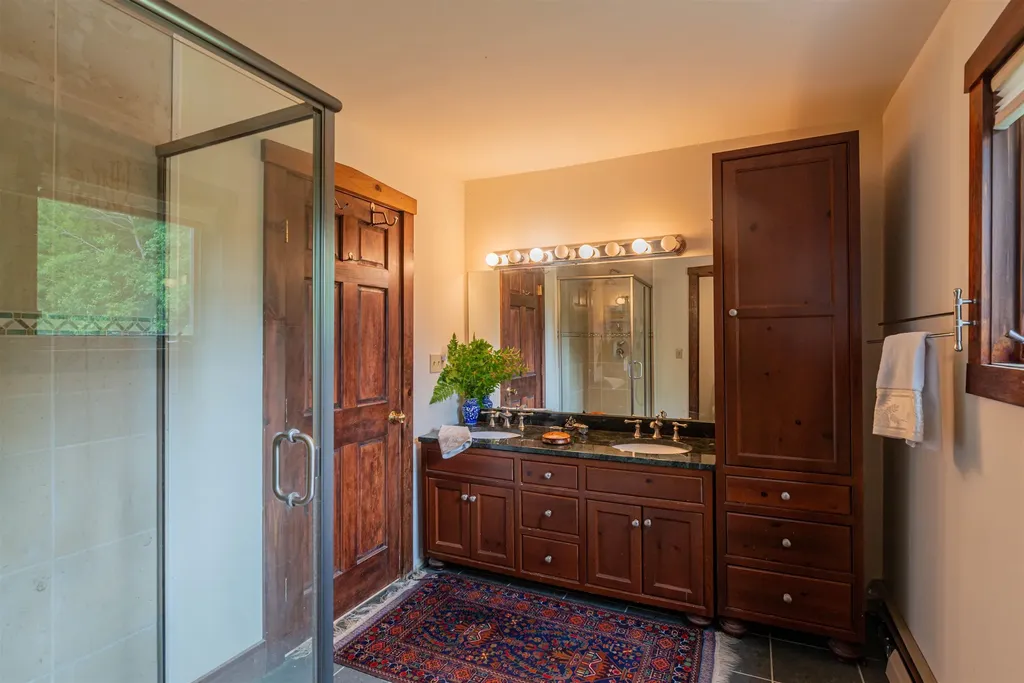 359 Chaves Road Londonderry VT 05148