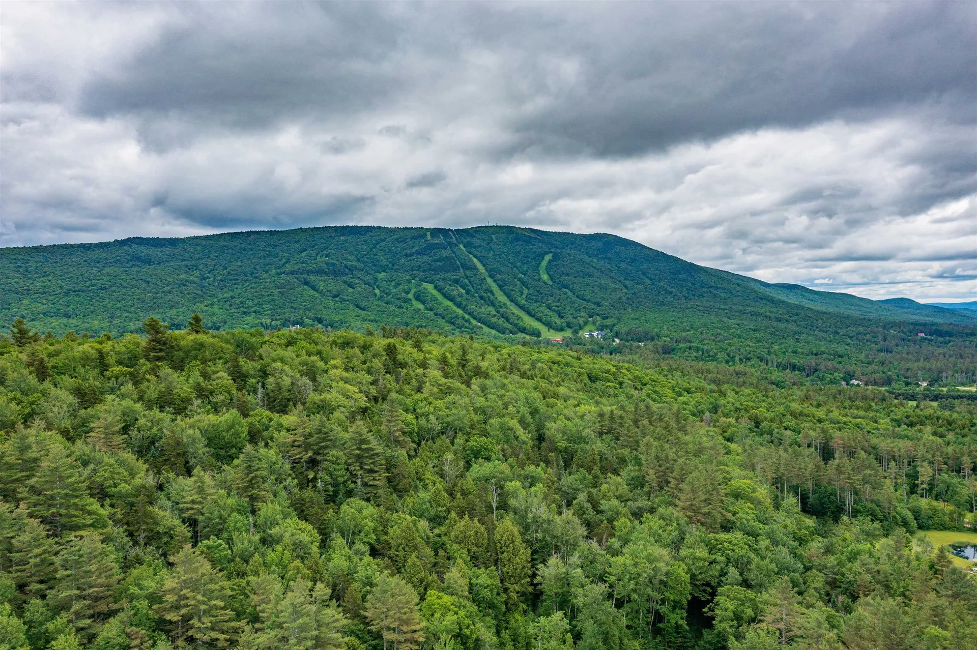 359 Chaves Road Londonderry VT 05148