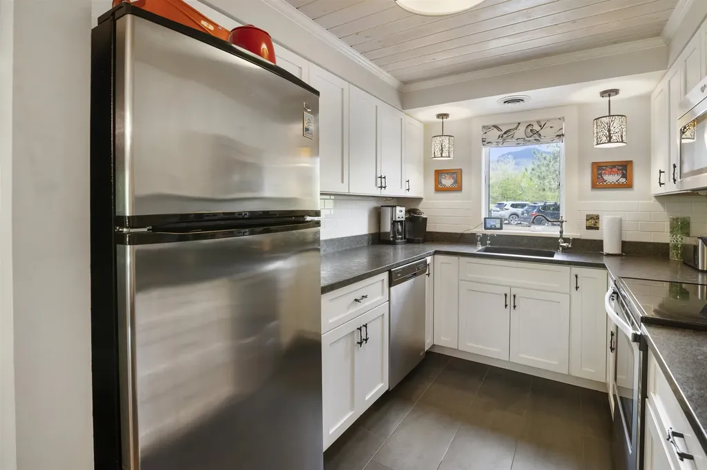 6049 Mountain Road Stowe VT 05672