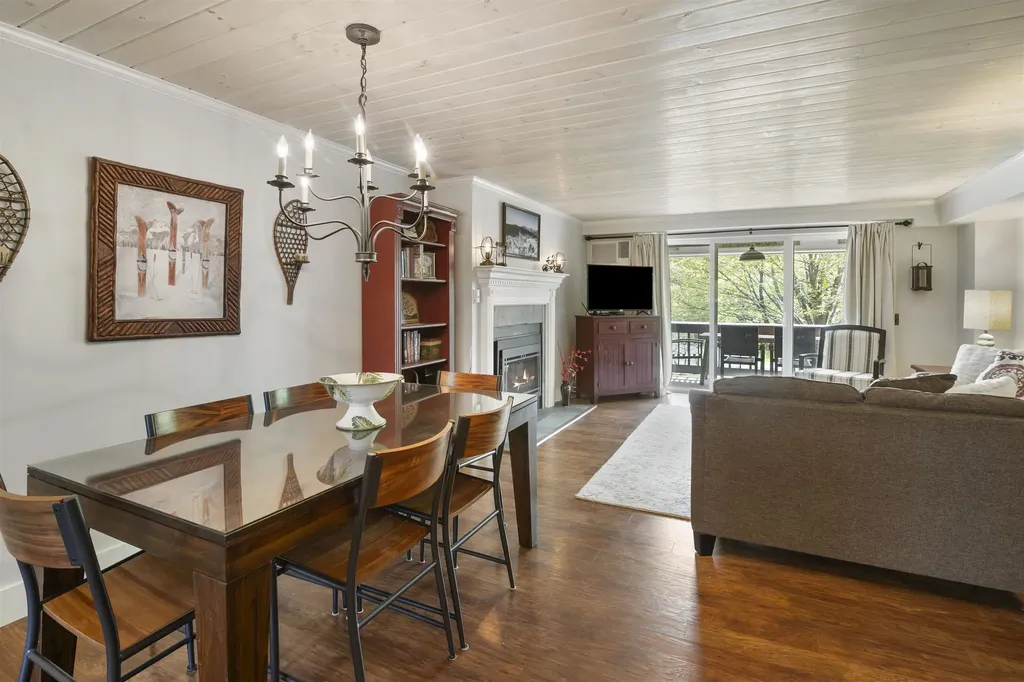 6049 Mountain Road Stowe VT 05672