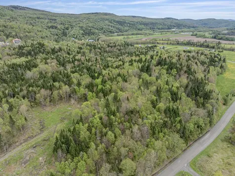 - Halls Stream Road Pittsburg NH 03592