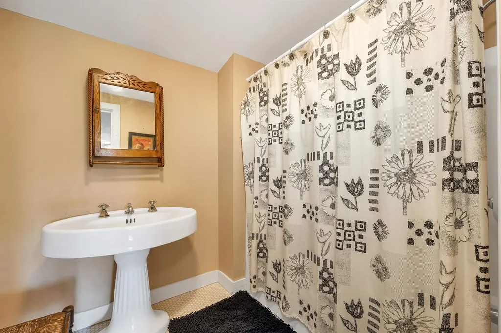 201 Glen Ledge Road Bartlett NH 03812