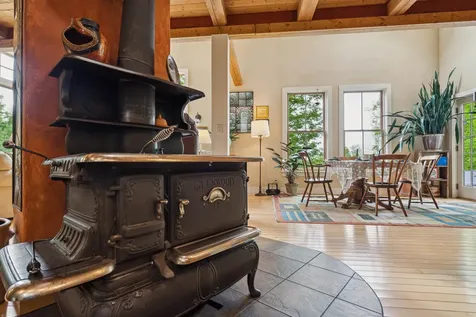 44 Clarksville Road Tunbridge VT 05077