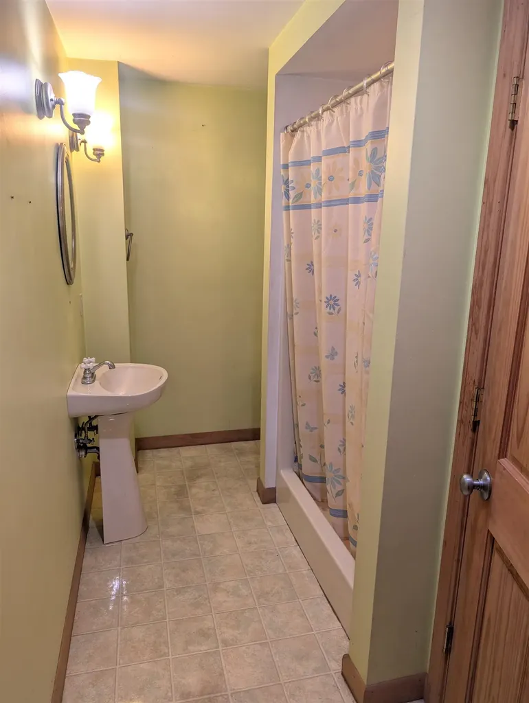 729 Warren Road Eden VT 05652