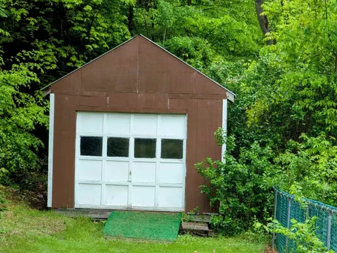 901 Giddings Street Springfield VT 05150